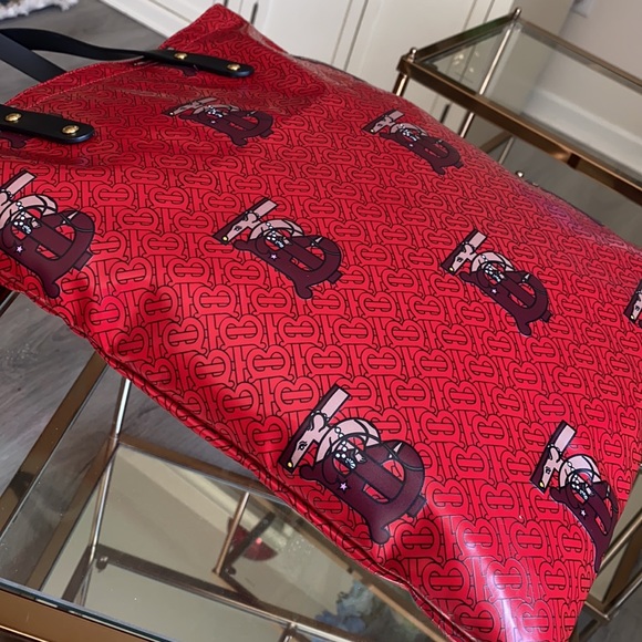 Authentic Burberry tote - Picture 7 of 16